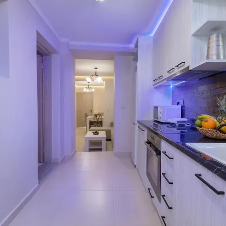 Evia's - New In Town! Apartment Zakynthos Town